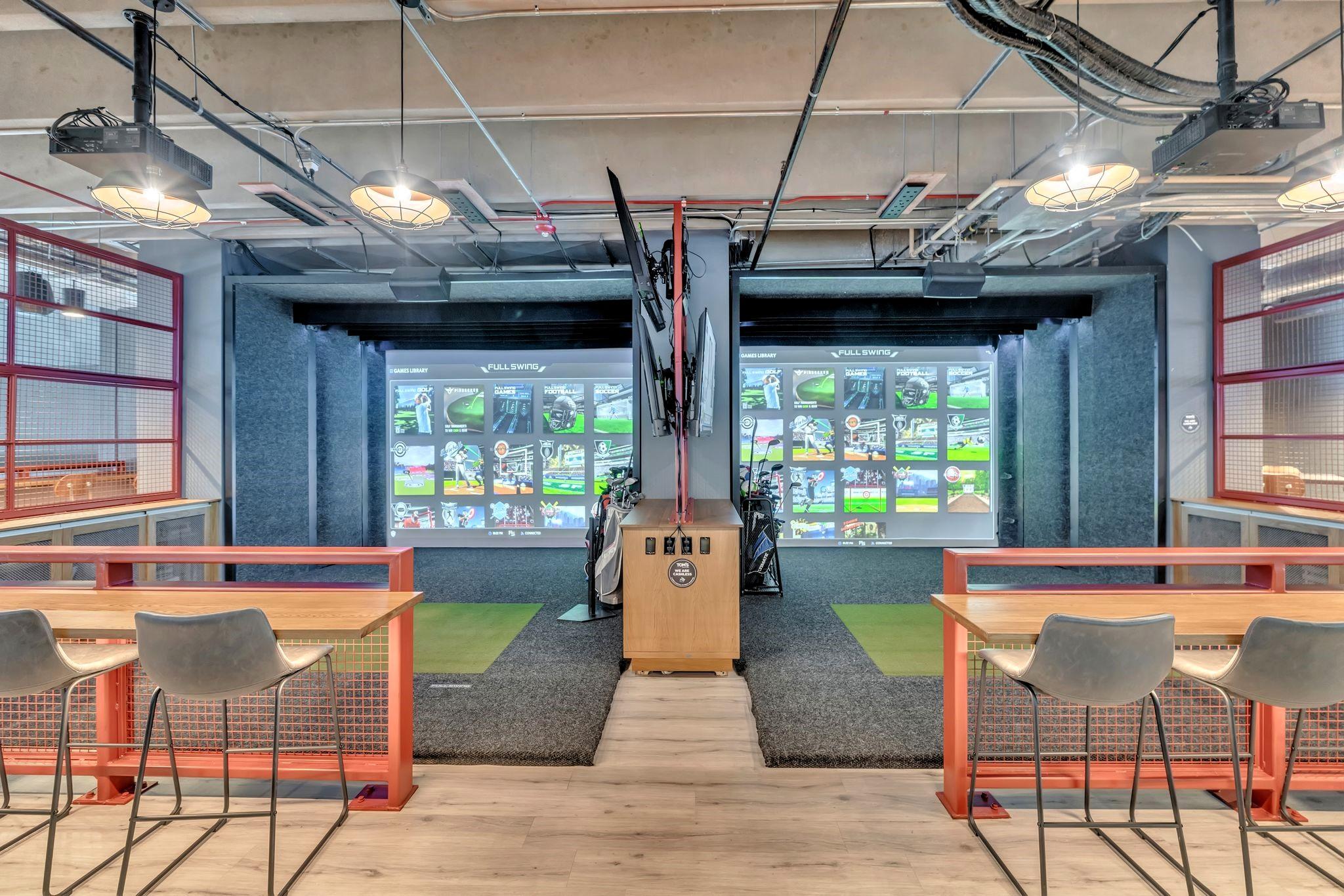 Topgolf Swing Suites